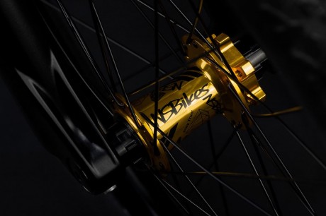 special-offers-sam-pilgrim-signature-gold-bike-2014-6
